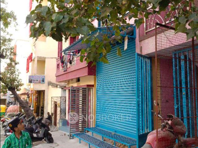 2 BHK Flat In Standalone Building for Lease In Gangondanahalli