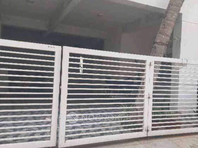 2 BHK Flat In Standalone Building for Rent In Koppa