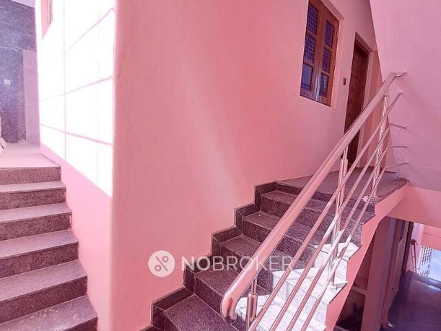 2 BHK Flat In Standalone Building for Lease In Laggere