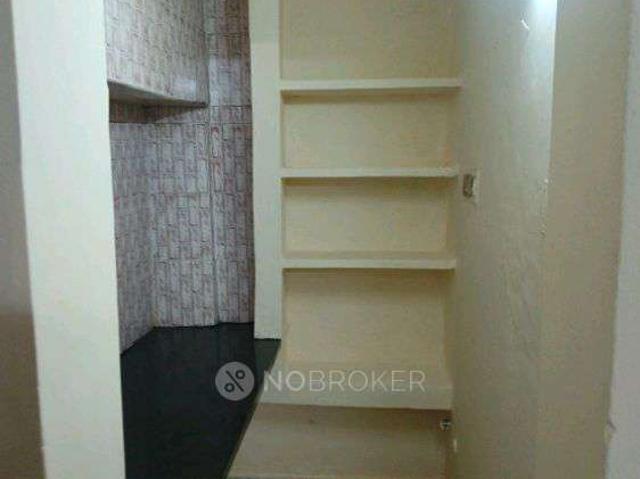 2 BHK Flat In Standalone Building for Lease In Triplicane