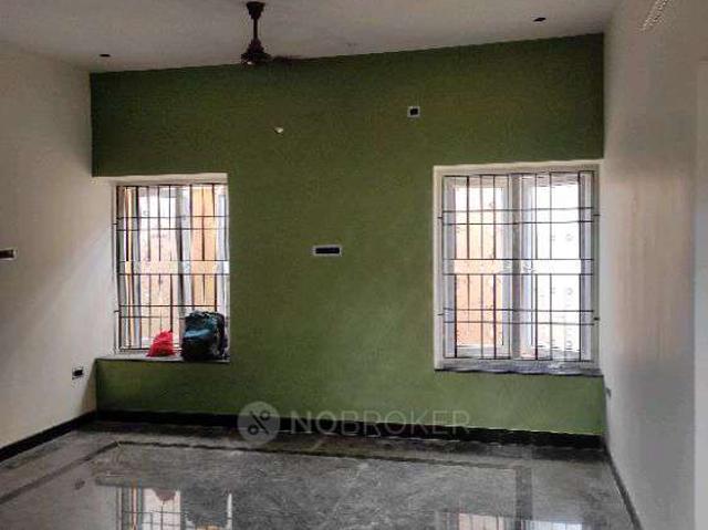 2 BHK Flat In Standalone Building for Rent In Chromepet
