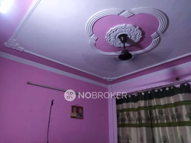 2 BHK Flat In Standalone Building for Rent In Badarpur