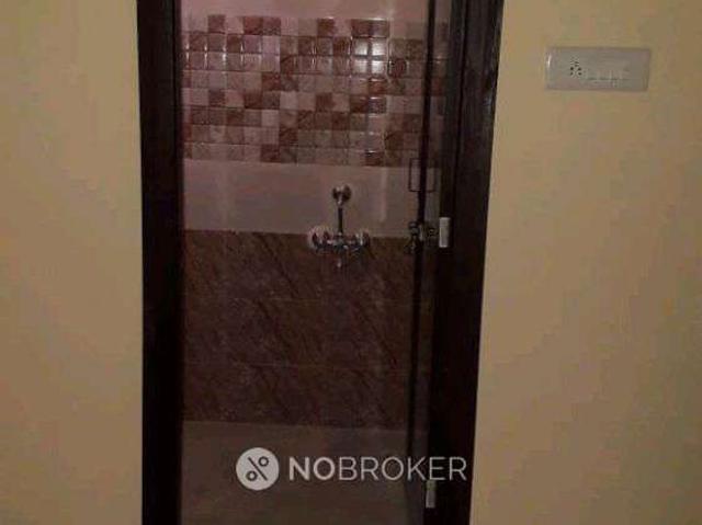 2 BHK Flat In Standalone Building for Rent In Kukatpally