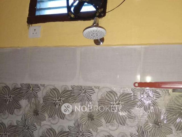 2 BHK Flat In Standalone Building for Rent In Kukatpally