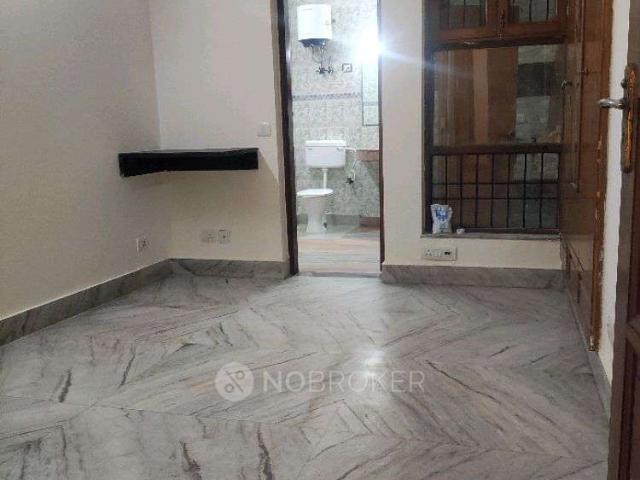 2 BHK Flat In Standalone Building for Rent In H998+2ph Kothari International School, B 279, B Block, Sector 50, Noida, Uttar Pradesh 201303, India