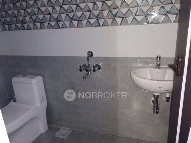 2 BHK Flat In Standalone Building for Rent In Hasthinapuram