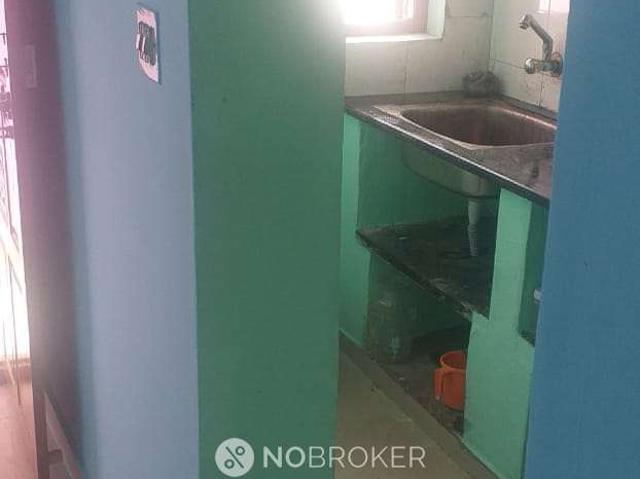 2 BHK Flat In Standalone Building for Rent In J. P. Nagar