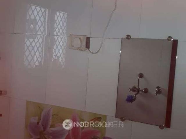 2 BHK Flat In Standalone Building for Rent In Sector 47