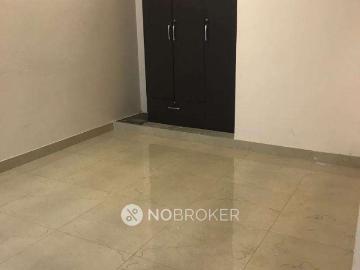 2 BHK Flat In Standalone Building for Rent In Sector 43