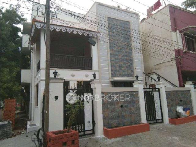 2 BHK Flat In Standalone Building for Rent In Porur
