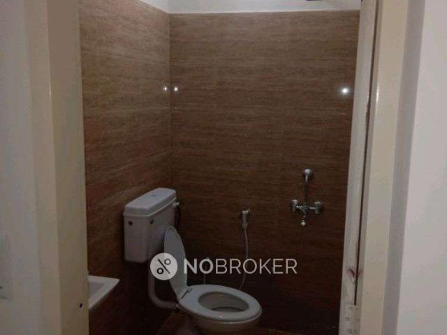 2 BHK Flat In Standalone Building for Rent In Palam Vihar Extension