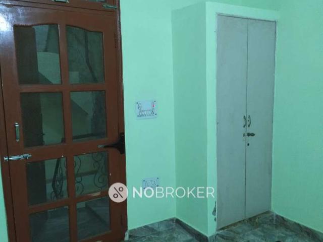 2 BHK Flat In Standalone Building for Rent In Palam Vihar Extension