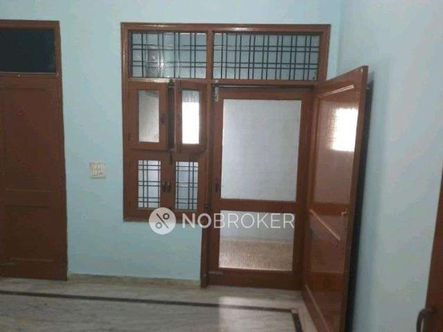 2 BHK Flat In Standalone Building for Rent In Palam Vihar