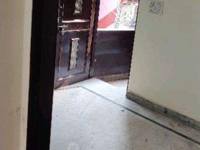 2 BHK Flat In Standalone Building for Rent In Pitampura