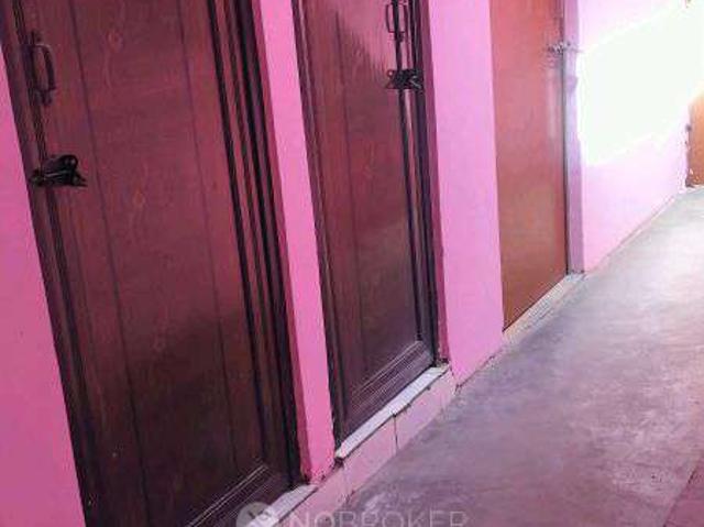 2 BHK Flat In Standalone Building for Rent In Pratap Vihar