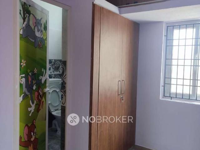 2 BHK Flat In Standalone Building for Rent In Pudur, Ambat