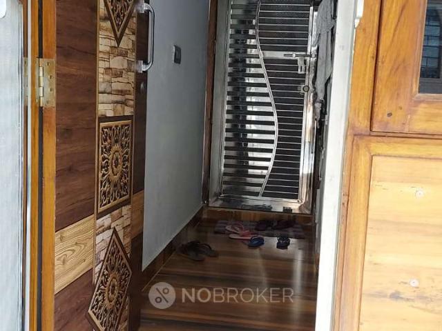 2 BHK Flat In Standalone Building for Rent In Rohini
