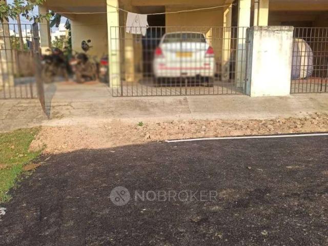 2 BHK Flat In Standalone Building for Rent In Urapakkam