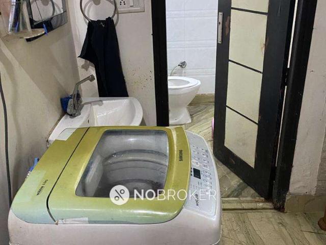 2 BHK Flat In Standalone Building for Rent In Uttam Nagar