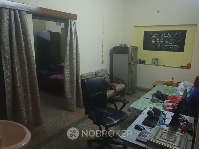 2 BHK Flat In Standalone Building for Rent In Vaishali
