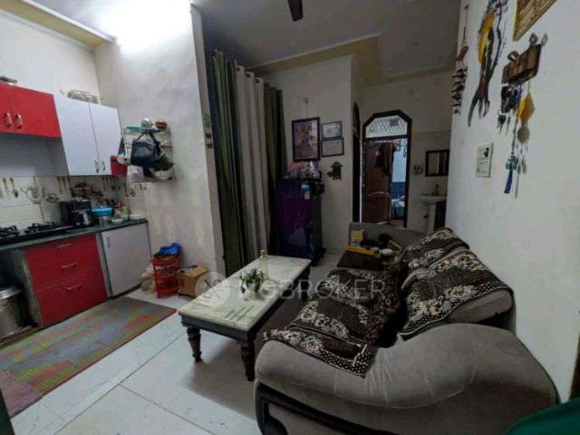 2 BHK Flat In Standalone Building for Rent In Vasundhara
