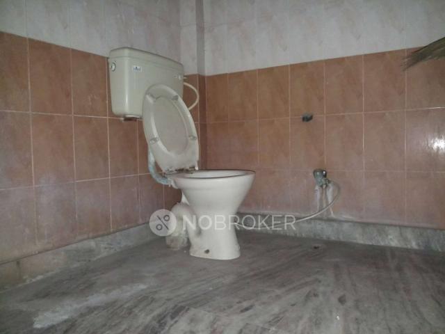 2 BHK Flat In Standalone Building for Rent In Vasundhara