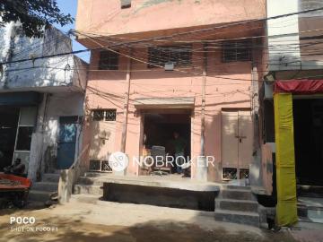 East Delhi, New Delhi, Delhi - Parking