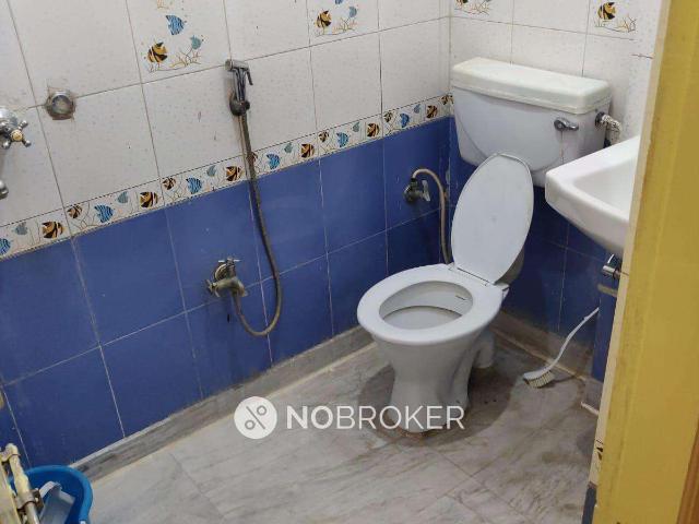 2 BHK Flat In Standalone Building For Sale In Mahavir Encl