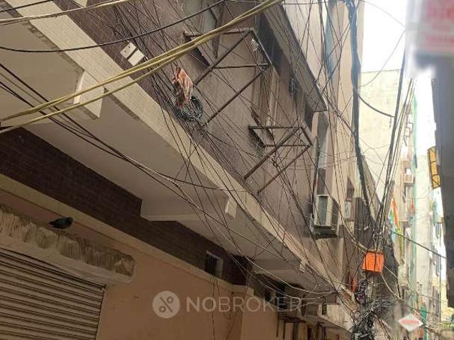2 BHK Flat In Standalone Building For Sale In Shakarpur