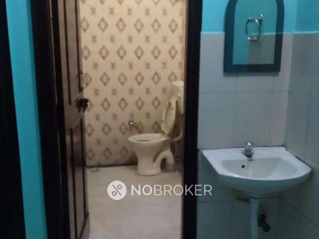 2 BHK Flat In Standalone Building For Sale In Palam Vihar