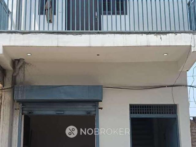2 BHK Flat In Standalone Bulding For Sale In Block C