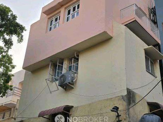 2 BHK Flat In Standalonebuilding For Sale In Dilshad Garde