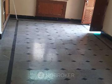 2 BHK Flat In Standardlone Building for Rent In R K Puram