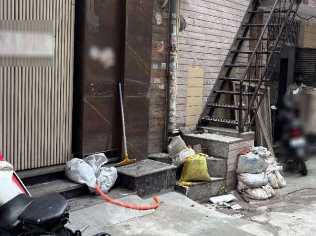 2 BHK Flat In Standlone Building For Sale In Shastri Nagar