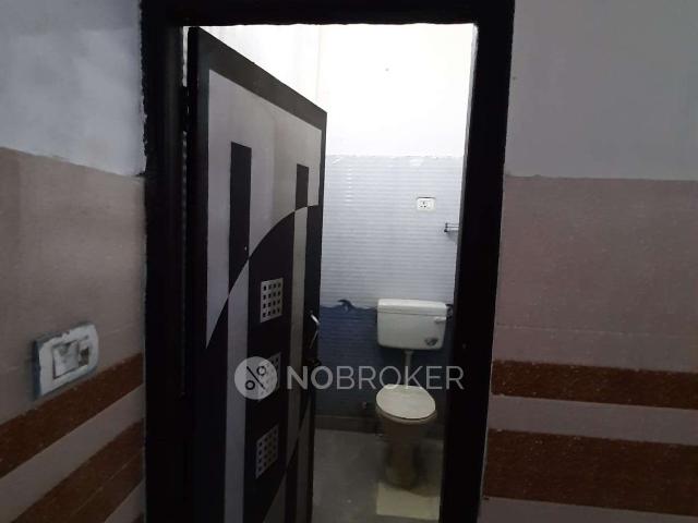 2 BHK Flat In Standlone Building for Rent In Chipiyana Buju