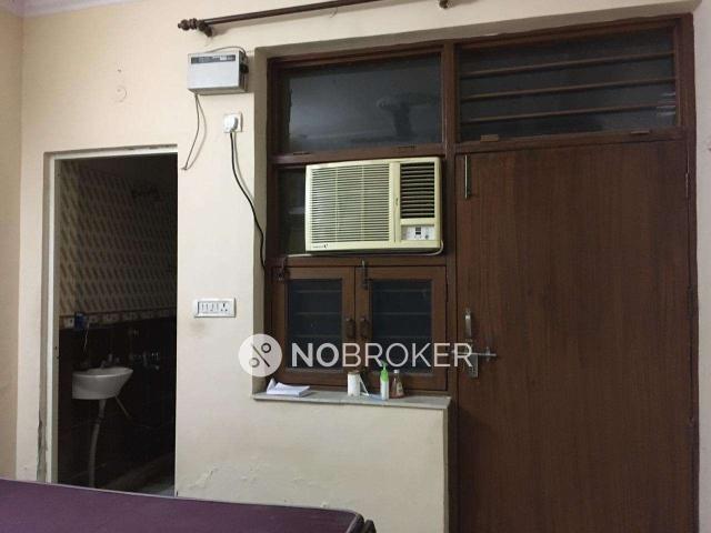 2 BHK Flat In Standlone Building for Rent In Sector 57