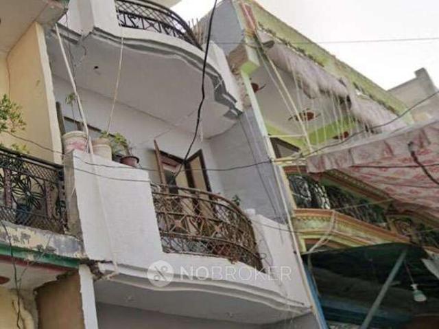 2 BHK Flat In Standlone Building for Rent In Sector 73