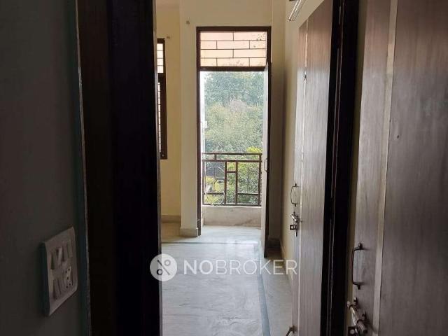 2 BHK Flat In Standlone Byudling For Sale In Rohini