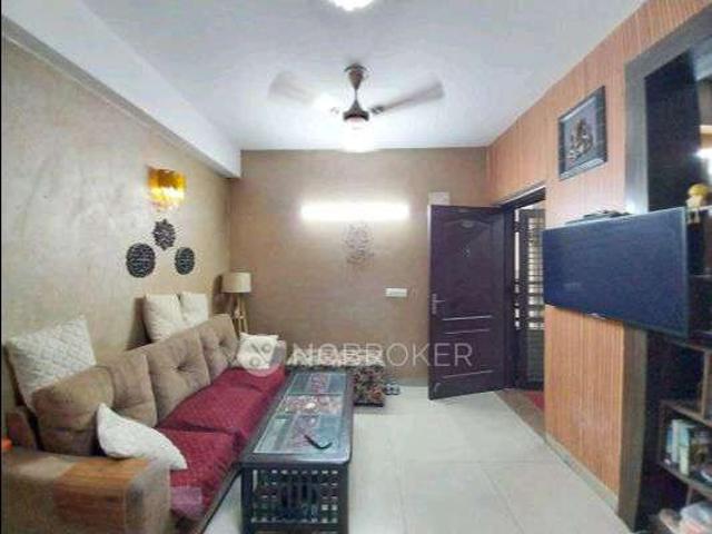 2 BHK Flat In Stellar Icon Apartments For Sale In Chi Iii