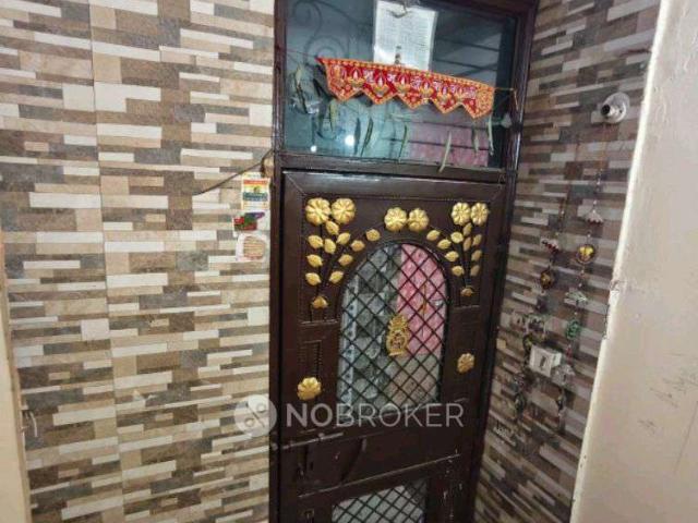 2 BHK Flat In Street No 1k For Sale In 11217, Subhash Park, Shahdara, Delhi, 110032, India