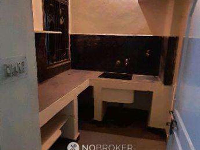 2 BHK Flat In Suleman Building For Sale In Banjara Hills