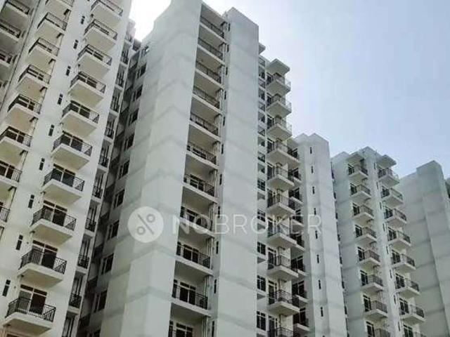 2 BHK Flat In Suncity Avenue 76, Main Branch Road for Rent
