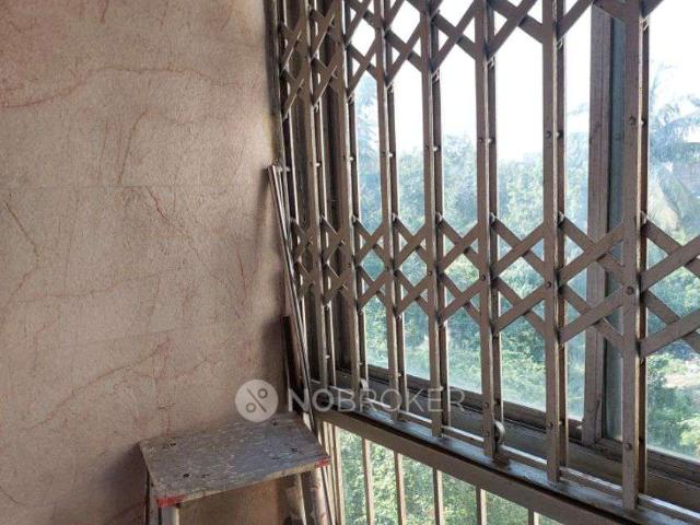 2 BHK Flat In Sunrose View Chs Ltd For Sale In Bamanwada, Andheri East