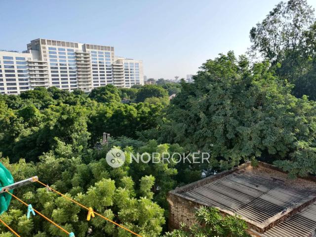 2 BHK Flat In Surendra Sps Homes, Gurgaon for Rent In Star Mall