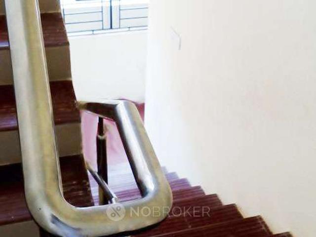 2 BHK Flat In Sv Flat for Rent In Tondiarpet