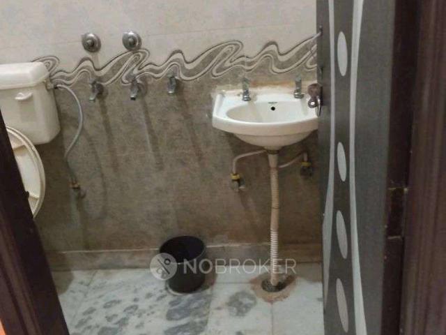 2 BHK Flat In Sydicate Enclave for Rent In Raghu Nagar
