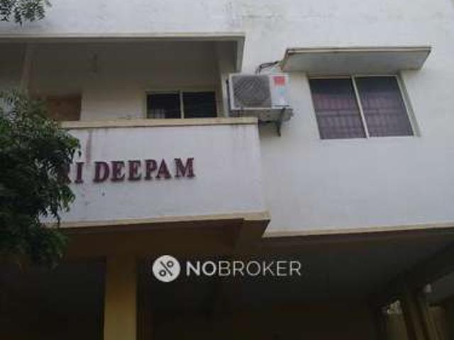 2 BHK Flat In Sabari Deepam Apartment for Rent In Santhosap