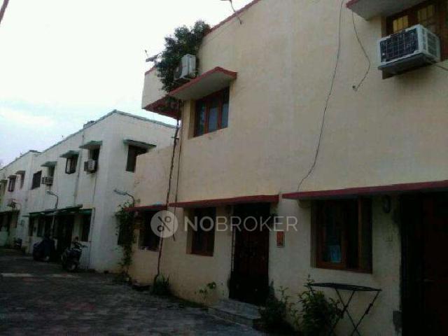 2 BHK Flat In Saksha Townhouse, Perungudi For Sale In Perun