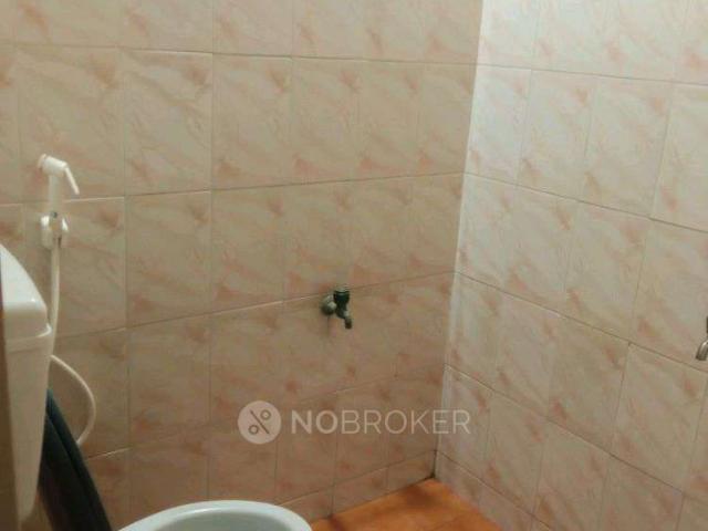 2 BHK Flat In Sai Aishwarya Apartmwnts, velachery for Rent In Kanikapuram