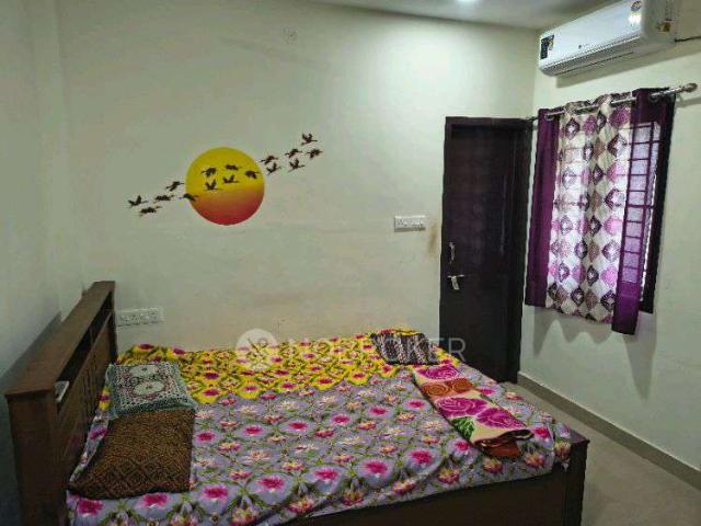 2 BHK Flat In Sai Arnav Flats for Rent In Perumbakkam
